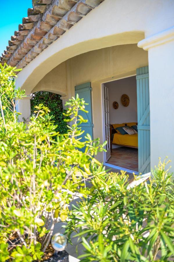 무젱 Le Mas De La Source B&B 외부 사진