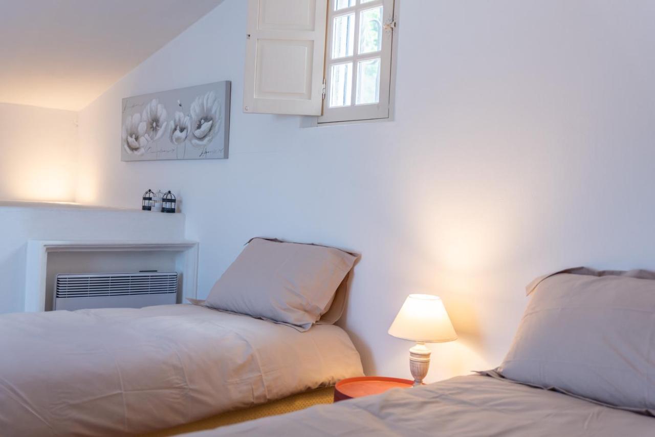 무젱 Le Mas De La Source B&B 외부 사진